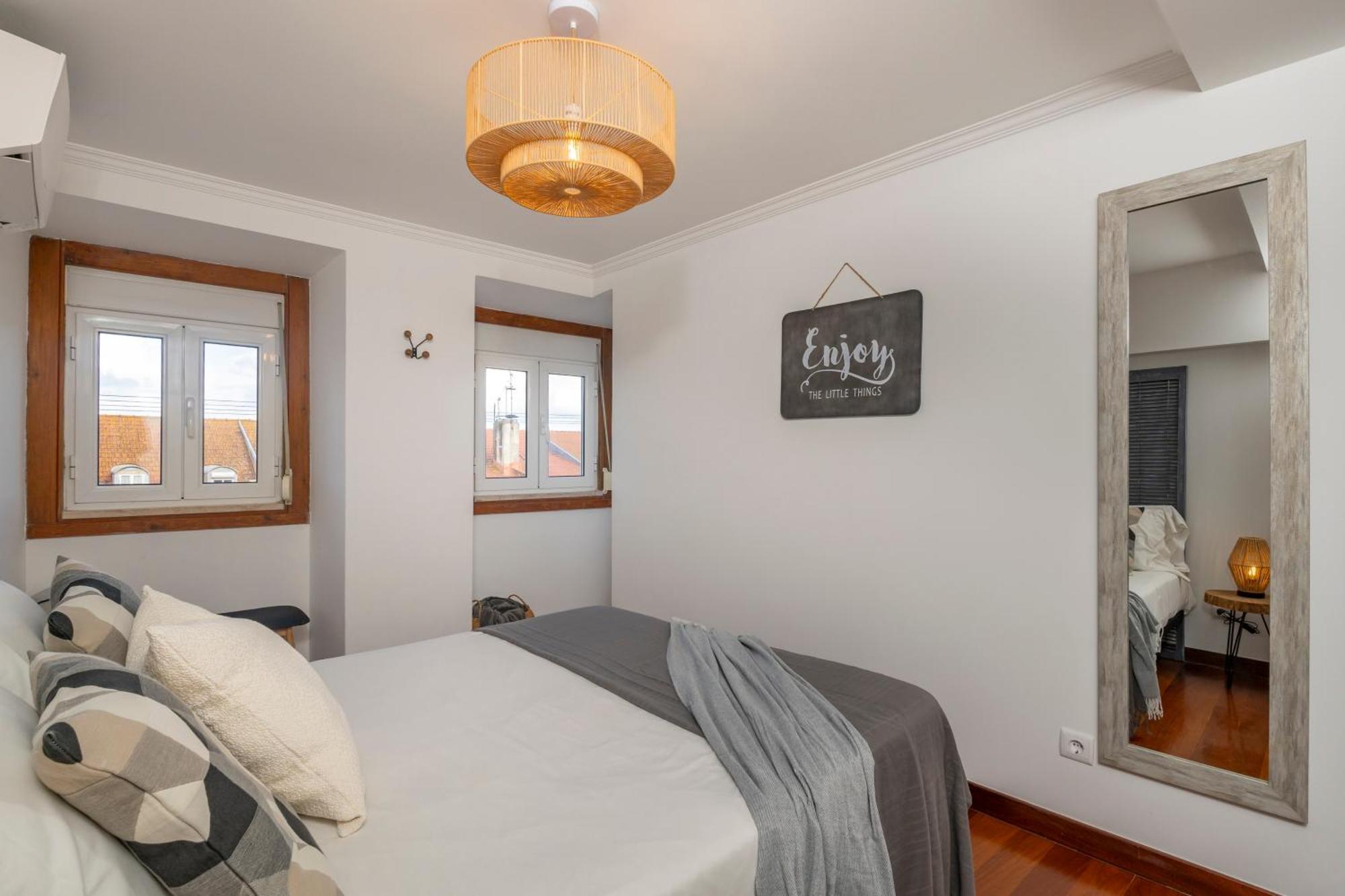 Superb Apartments Overlooking Graca In Lisboa Rum bild