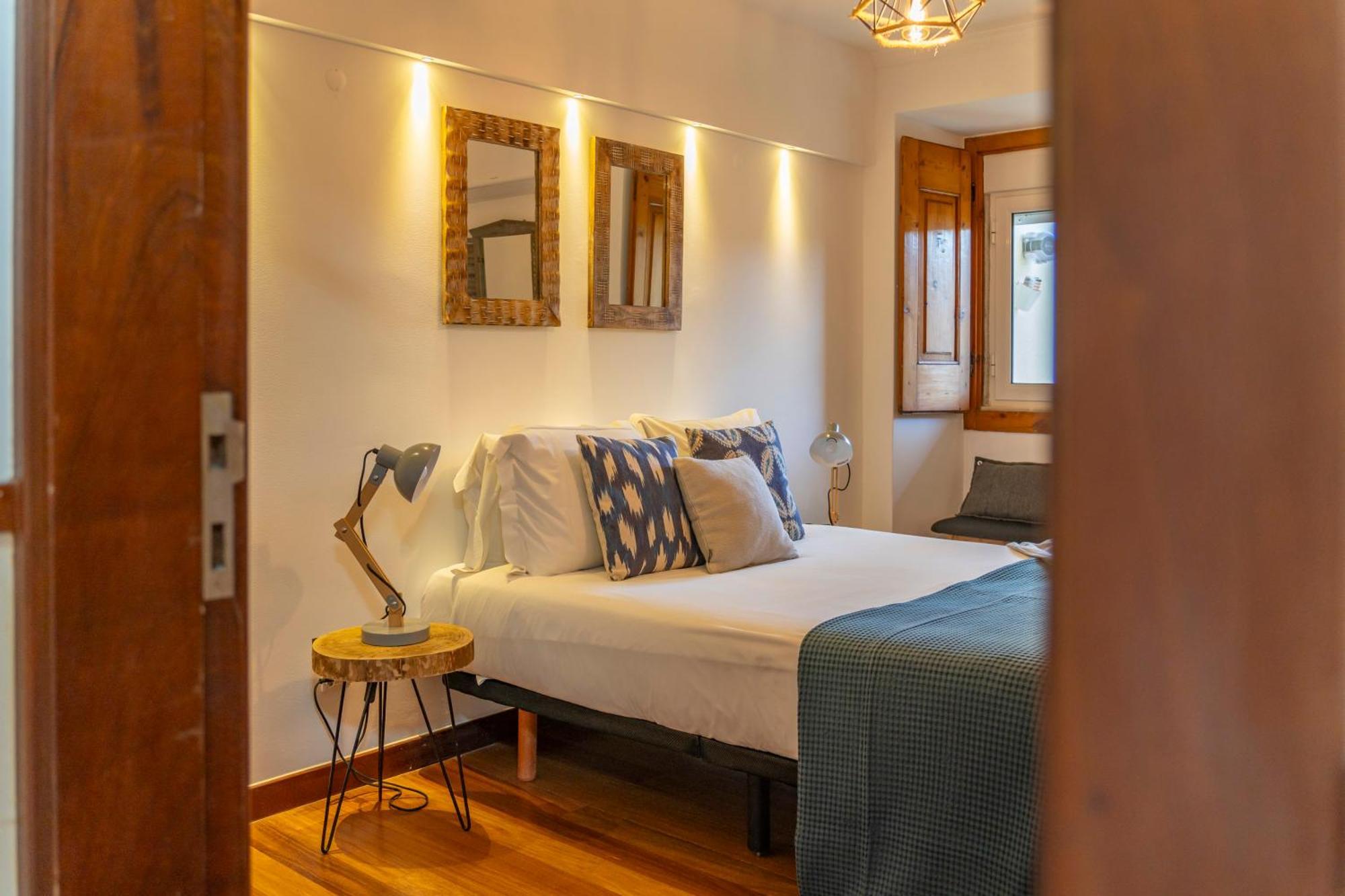 Superb Apartments Overlooking Graca In Lisboa Rum bild