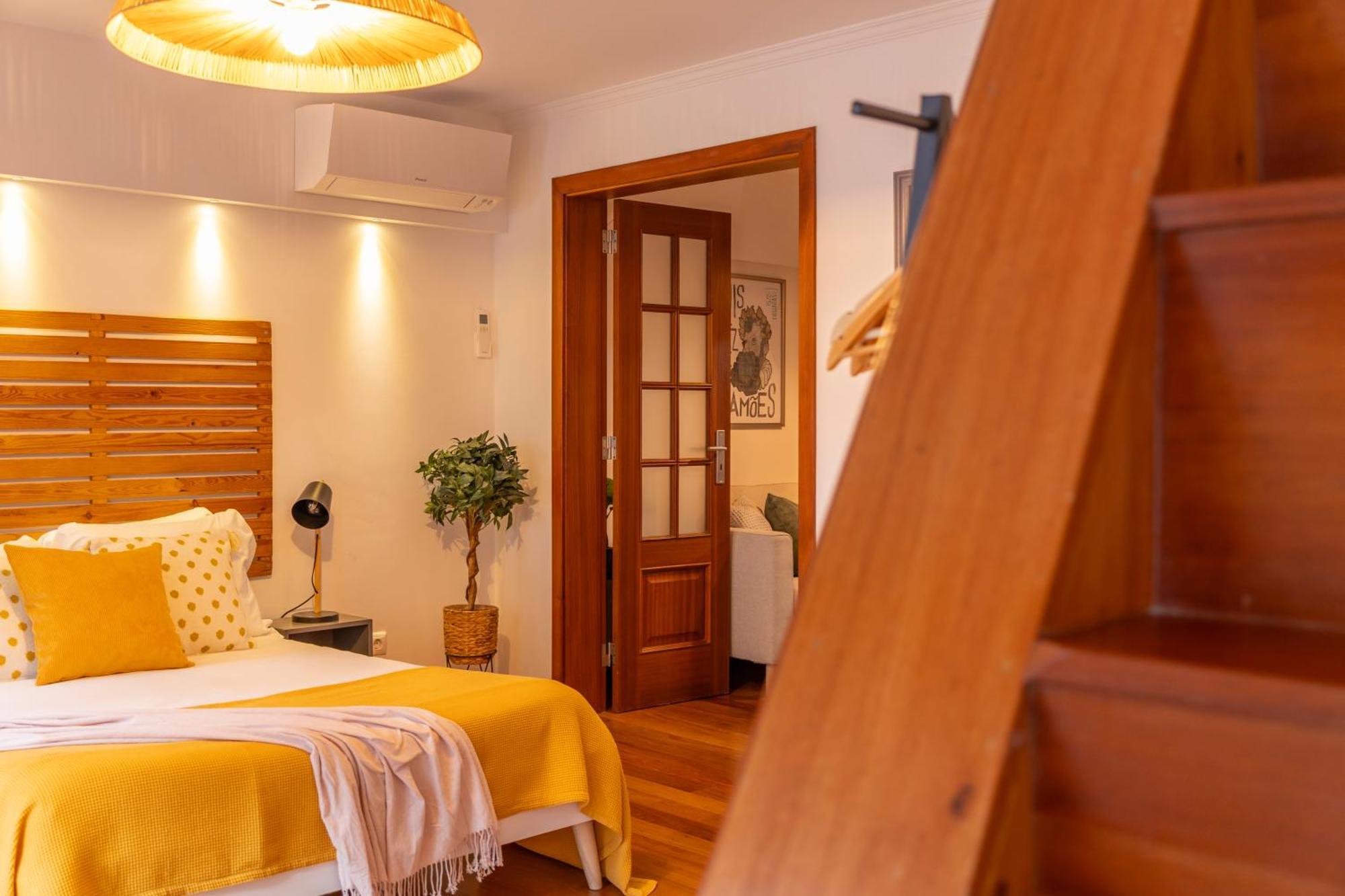 Superb Apartments Overlooking Graca In Lisboa Rum bild