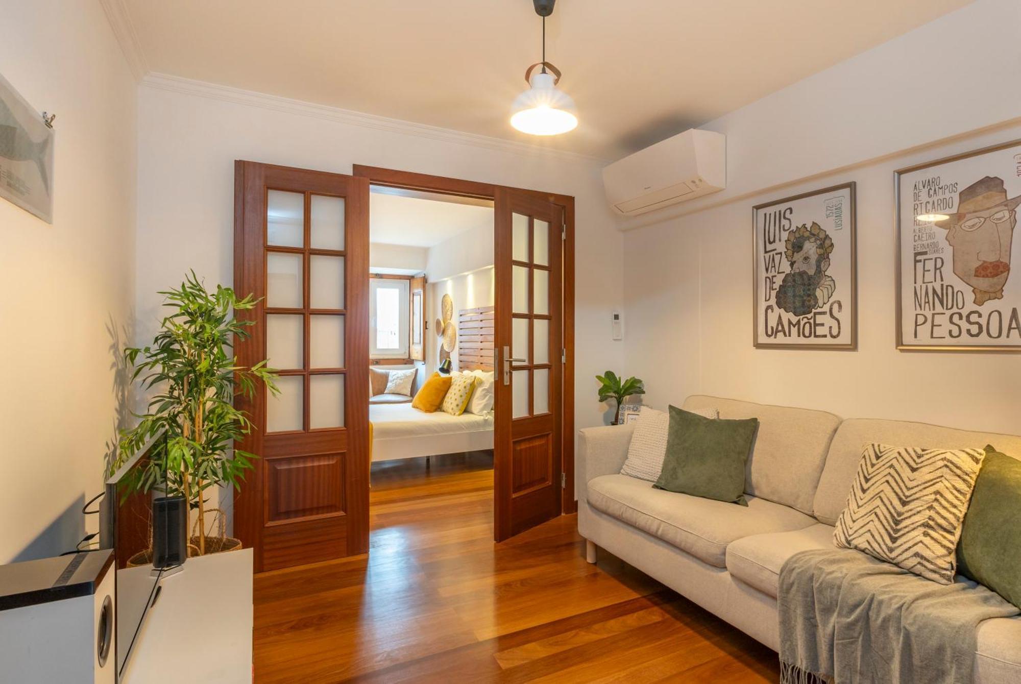 Superb Apartments Overlooking Graca In Lisboa Rum bild