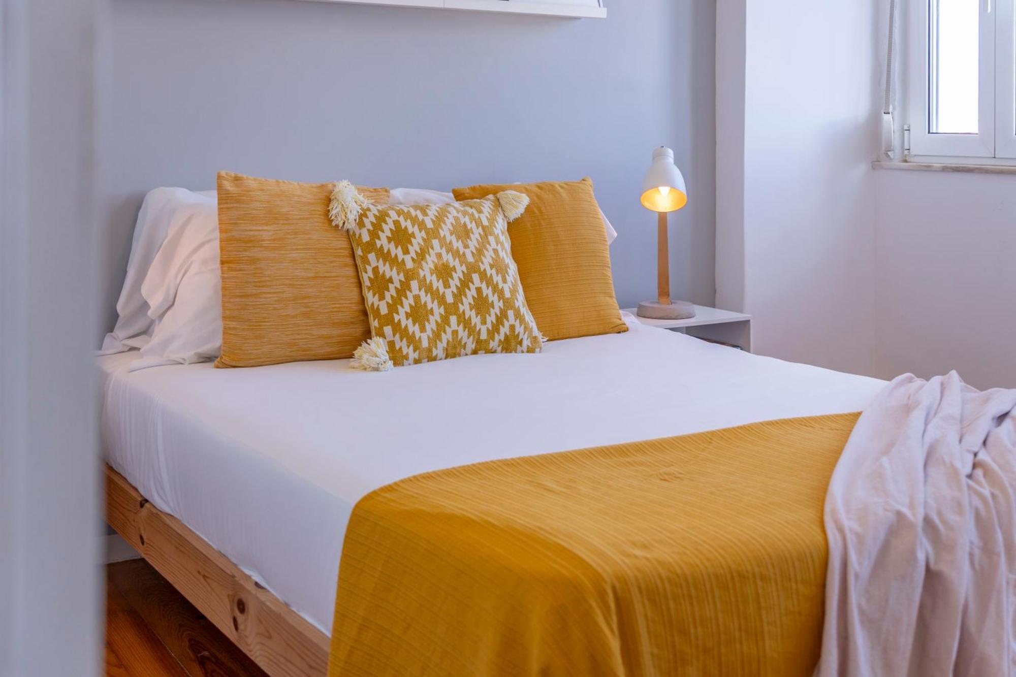 Superb Apartments Overlooking Graca In Lisboa Rum bild