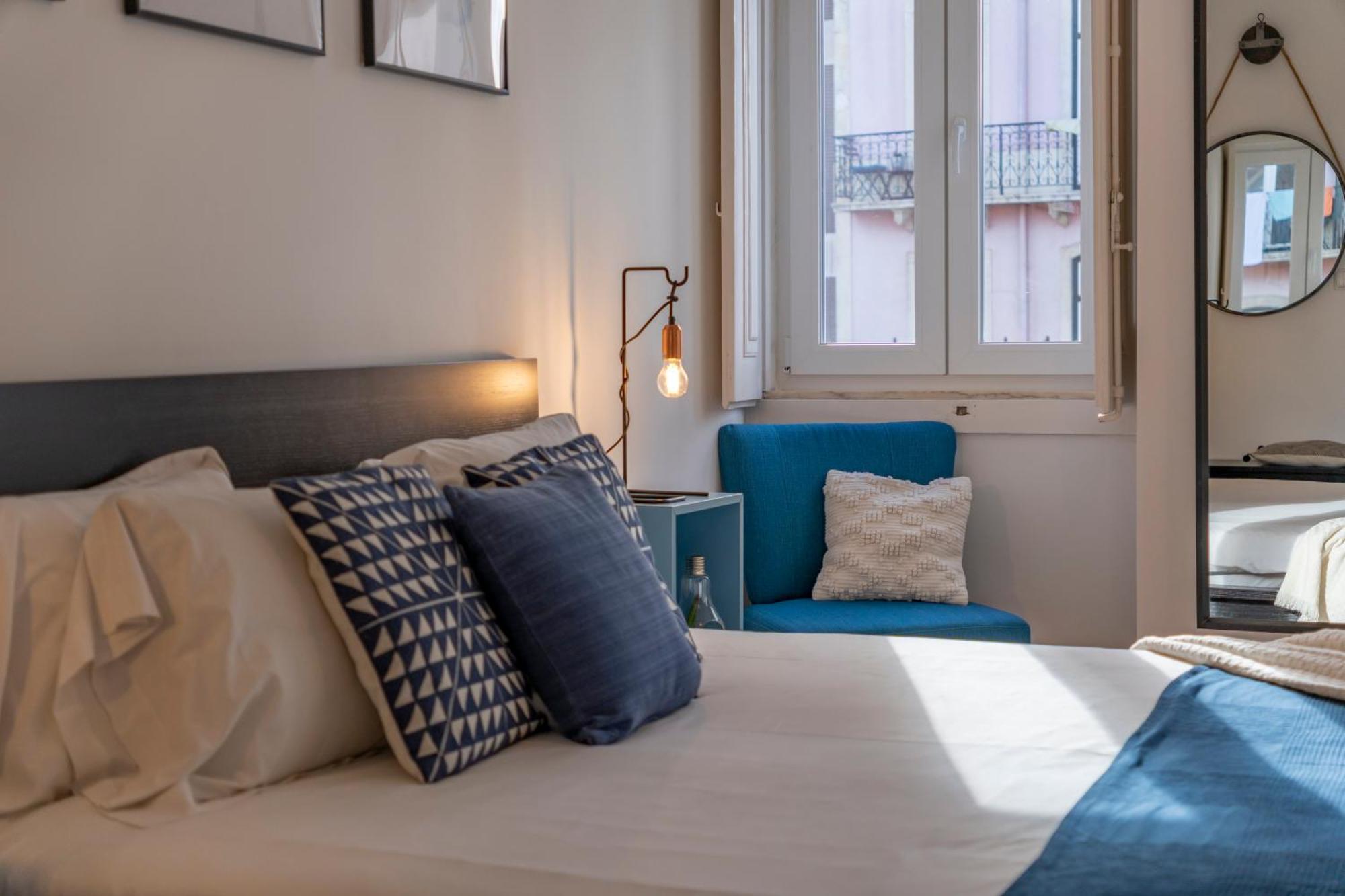 Superb Apartments Overlooking Graca In Lisboa Rum bild